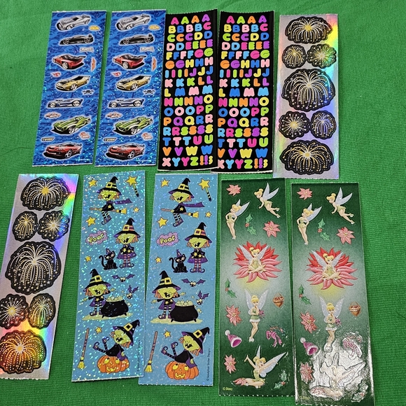 SL8:  Sandylion Sticker Lot - about 141 Modules - Mixed Themes - Picture 3 of 10